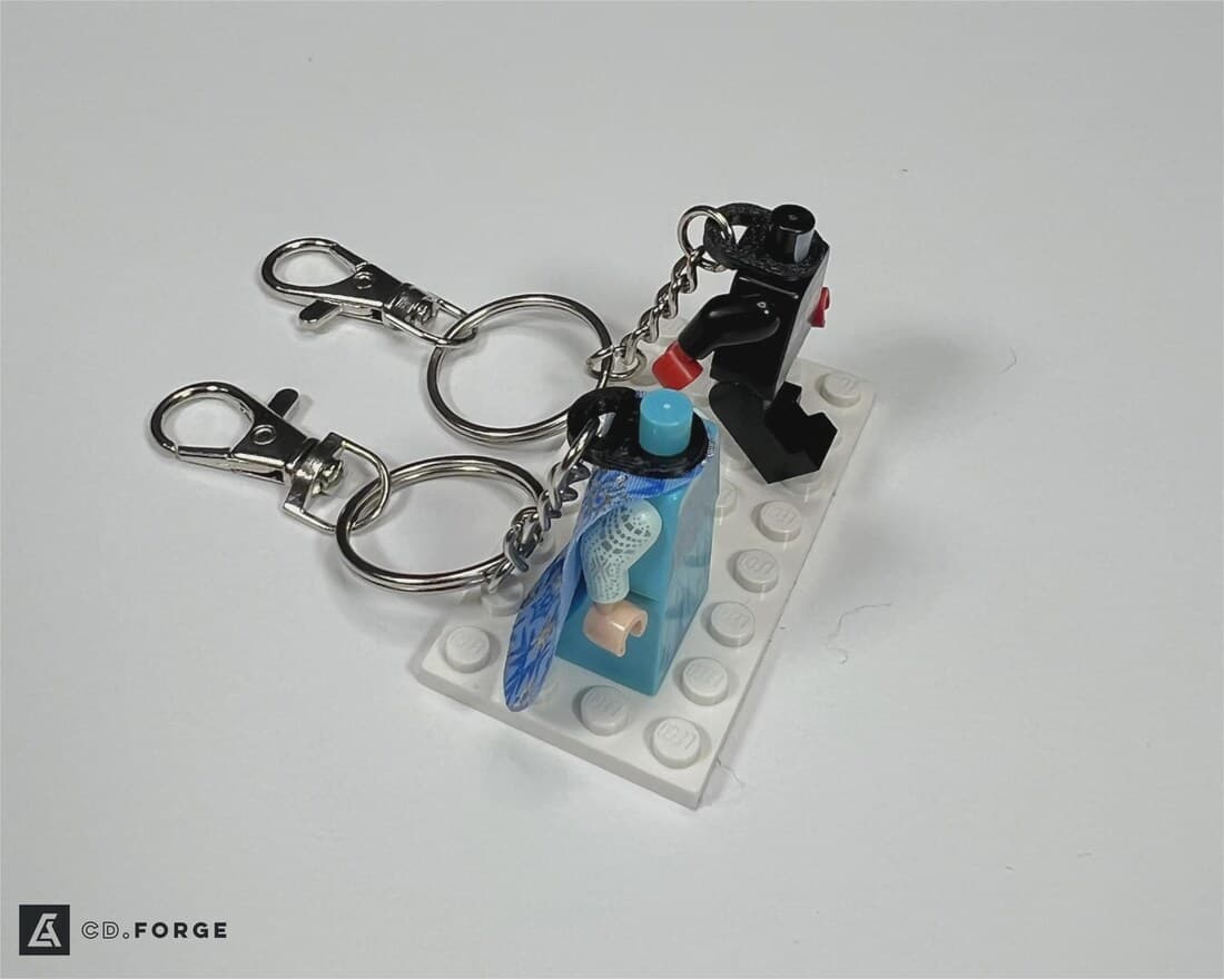 Minifigure Display Keychain — photo 6